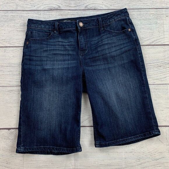Simply Vera Vera Wang Pants - Simply Vera Wang sz 8 Bermuda Shorts Mid Rise Dark Wash 11" Inseam